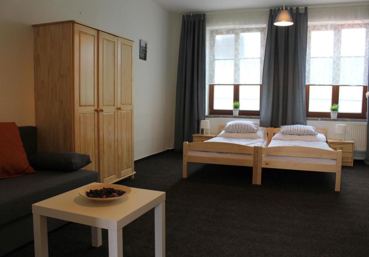 Hostinec A Penzion Stare Nadrazi Ostrava Dış mekan fotoğraf